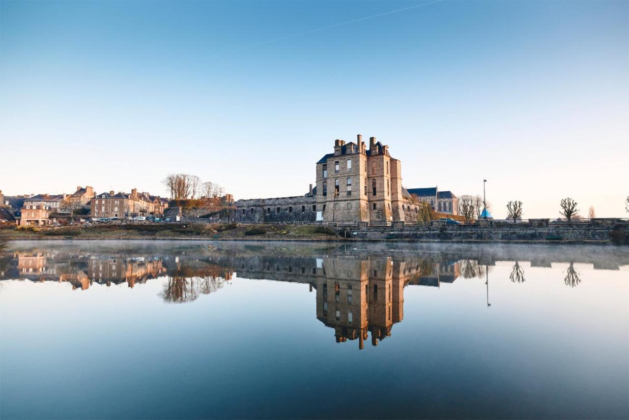 Chambre Double Avec Salle De Bains Privee Quintin Exteriér fotografie